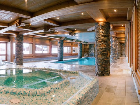 Pool Indoor