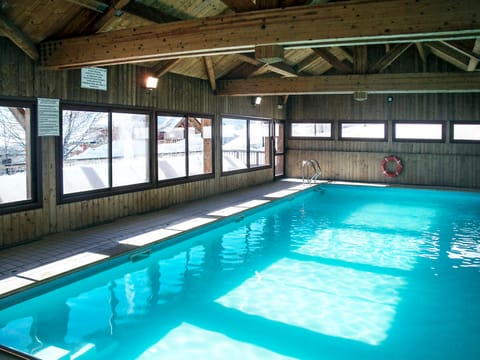 Pool Indoor