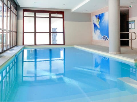 Pool Indoor