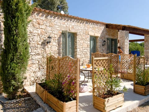 La Bastide des Chênes House in Gordes