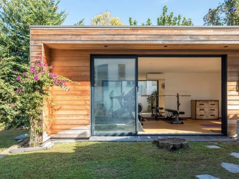 Villa mit privatem Pool und Fitnessraum Vacation rental in Mouans-Sartoux