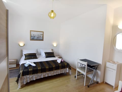 Danica 6+2 Apartment in Istria County