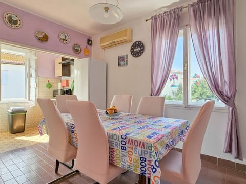 Wohnung 30m vom Meer entfernt für bis zu 6 Personen Apartment in Novigrad