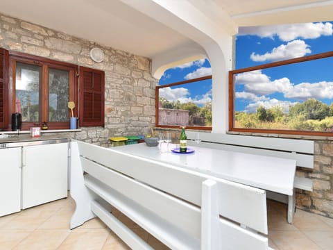 House 2370 Vacation rental in Peroj