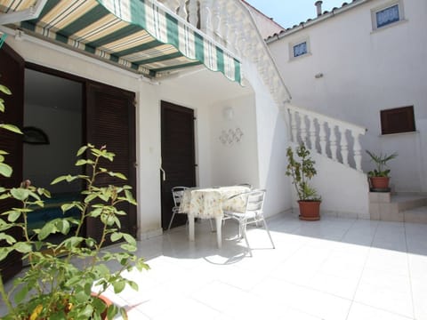 Mila Apartment in Peroj