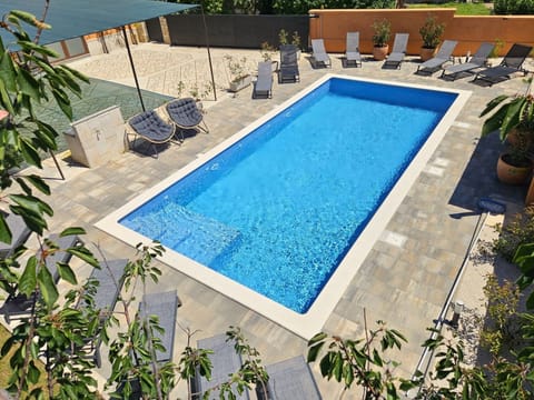 Sehr geräumige Villa mit Pool Vacation rental in Fažana