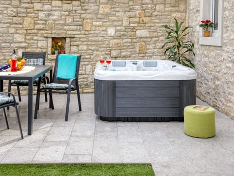 House 1765 Vacation rental in Fažana