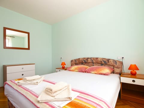 Apartment 1842 Apartment in Fažana