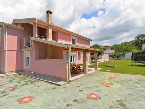 House 1719 Vacation rental in Fažana