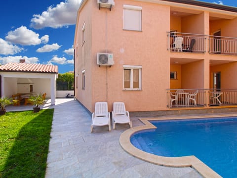 Apartment 1359 Apartment in Fažana