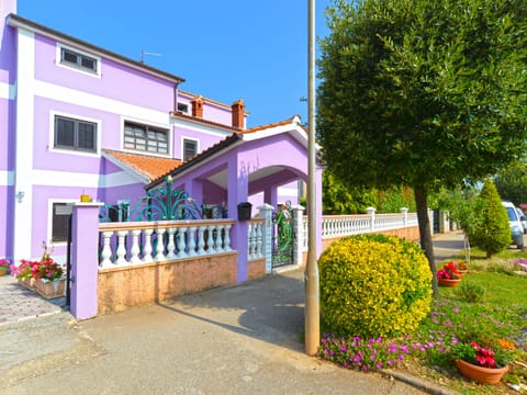 Apartment 1223 Apartment in Fažana