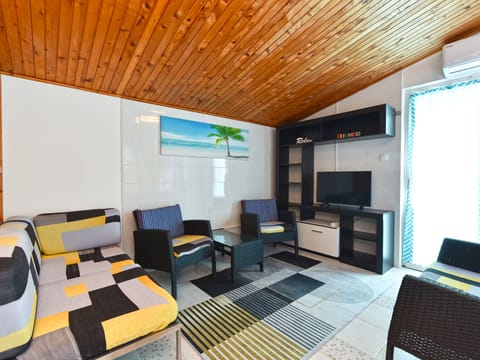 Apartment 925 Apartment in Fažana