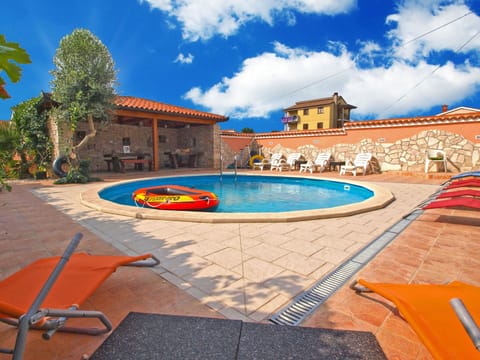 House 2133 Vacation rental in Pula