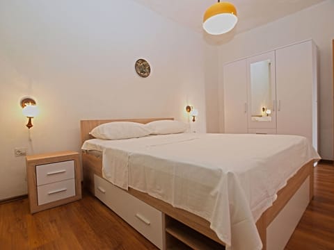 House 1214 Vacation rental in Banjole