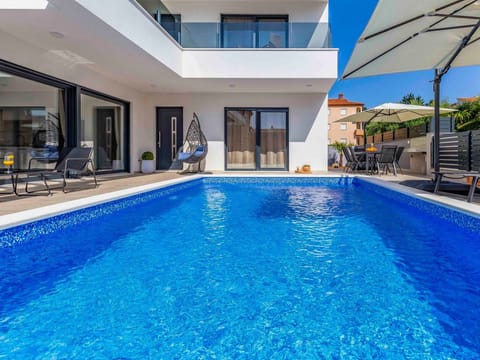 De lux "Villa Bieca", in der Nähe des Sandstrandes Vacation rental in Premantura