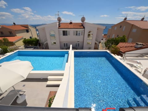 Villa Meri Apartment in Okrug Gornji