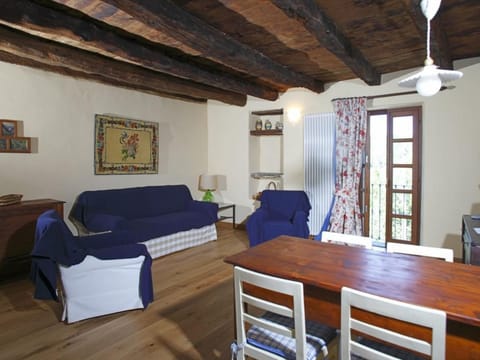 Wohnung mit Schwimmbad Apartment in Liguria