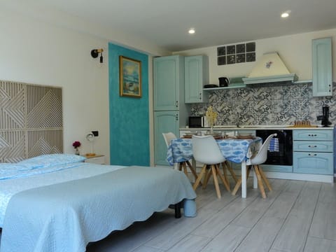 Ein-Zimmer-Wohnung 'Italien' mit Terrasse Apartment in Desenzano del Garda