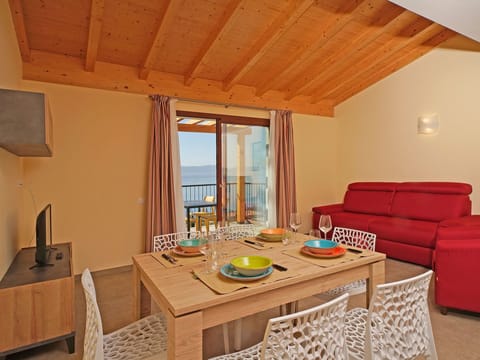 Residence Dany Drei-Zimmer-Wohnung 6 Betten Apartment in Gargnano