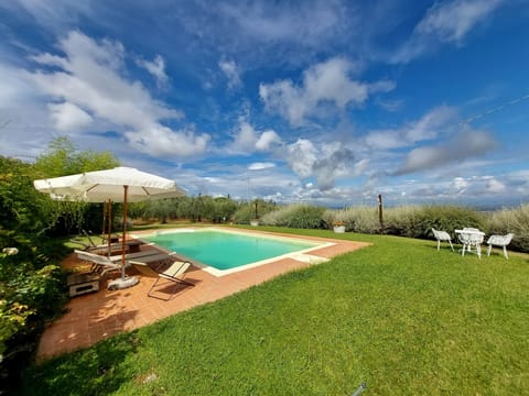 Schönes Ferienhaus in Gambassi Terme mit Privatem Pool Vacation rental in Gambassi Terme