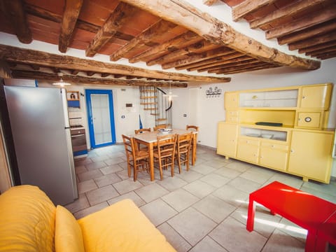 Wohnung 'Seventh Heaven' mit Gemeinschaftspool Apartment in Province of Massa and Carrara