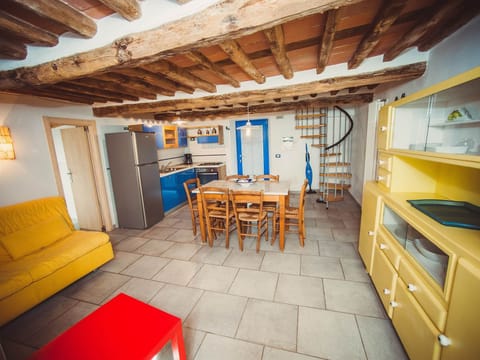 Wohnung 'Seventh Heaven' mit Gemeinschaftspool Apartment in Province of Massa and Carrara