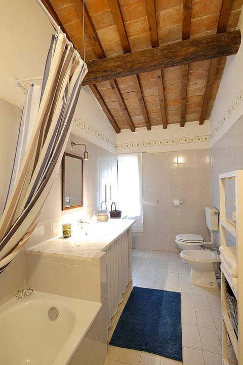 Casa Fallocchio Apartment in San Casciano Val Pesa