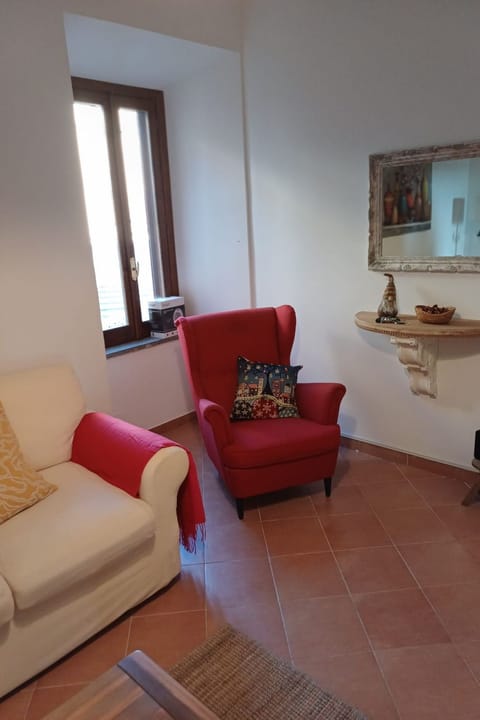 'KiKi House Bracciano' Apartment in Bracciano