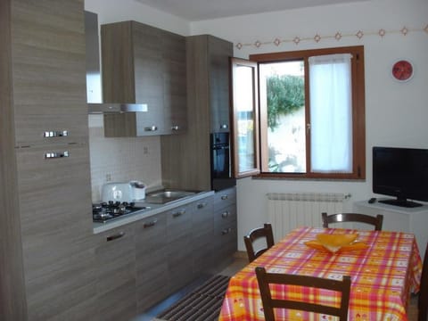 Appartement in Capoliveri mit Grill, Garten und Terrasse Apartment in Capoliveri