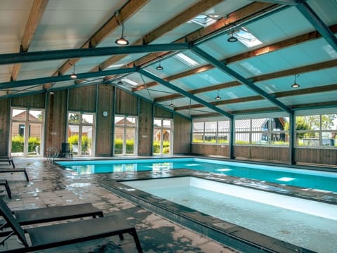 Pool Indoor