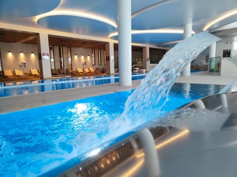 Pool Indoor