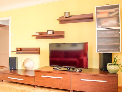 Bevk Apartment in Piran