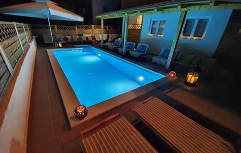 pool