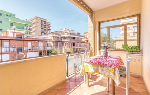 Amazing Apartment In Ladispoli (rm) With 1 Bedrooms And Wifi 