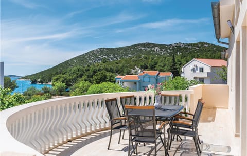 balcony-terrace