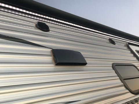 2018CoachmenCatalina25' Towable trailer in New River