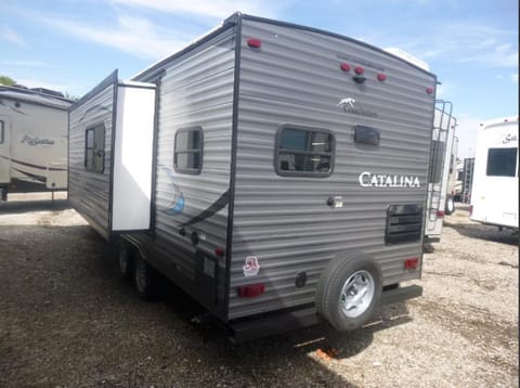 2018 Forest River Catalina Towable trailer in Plantation