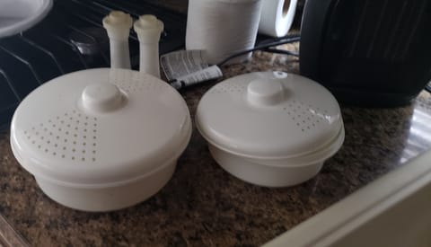 you have plenty of mixing bowls along with 2 microwave bowls. Salt and Pepper shakers, paper towels.