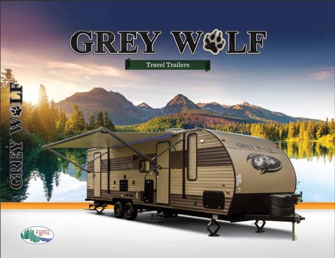 2017 FOREST RIVER GREY WOLF LIMITED EDITION