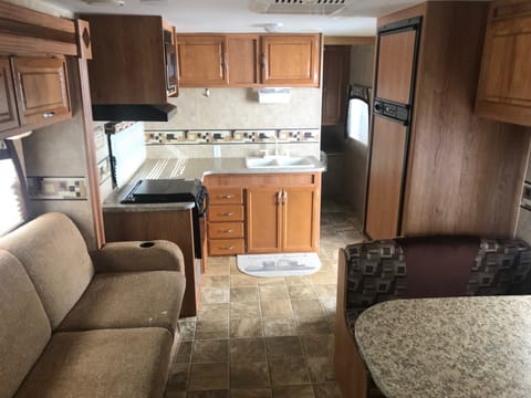 30ft Jayco Jay Feather XL Towable trailer in Morgan Hill