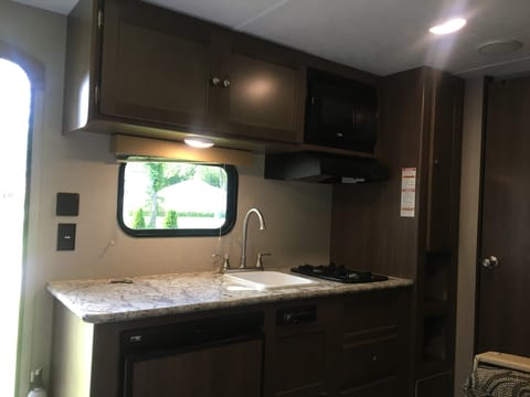 2018 Keystone Hideout 175 LHS Towable trailer in Waterford Township