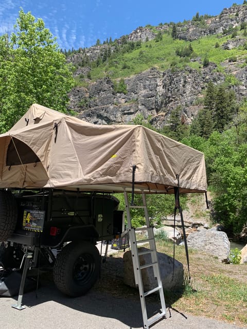 Geared4Utah -  Off-Road Scout Trailer with RTT by Smittybilt Remorque tractable in Lehi