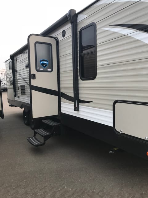 2019 Keystone Hideout Towable trailer in Red Deer