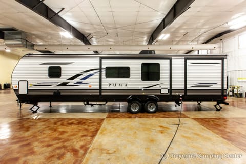 2021 Palomino Puma 32BHQS Bunkhouse Travel Trailer Remorque tractable in Sheridan