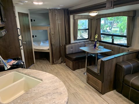 2018 Wildcat Bunk Towable trailer in Kernville