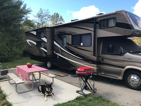 Bird's RV Rental--affordable luxury camping comes complete with everything you need for RV fun.