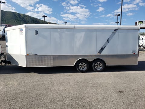 2013 United Trailers 24 ft Cargo-Car Hauler Towable trailer in Utah