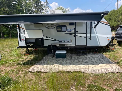 2022 Forest River Wildwood slide out with bunk beds Towable trailer in Duluth