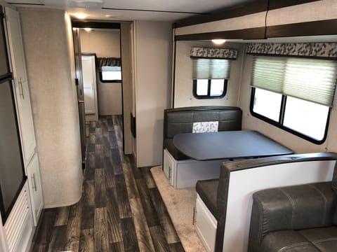 2019 Keystone Bullet 308BHS Towable trailer in Willoughby