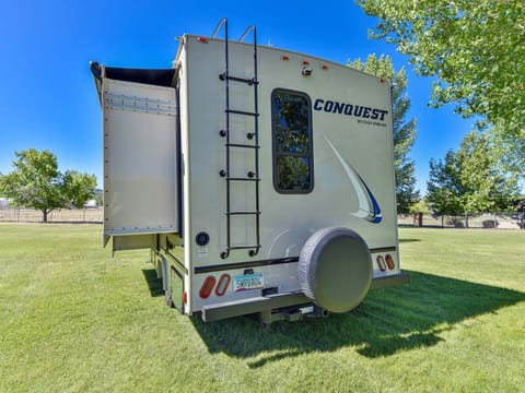 Small GS Conquest 04 Drivable vehicle in Prescott